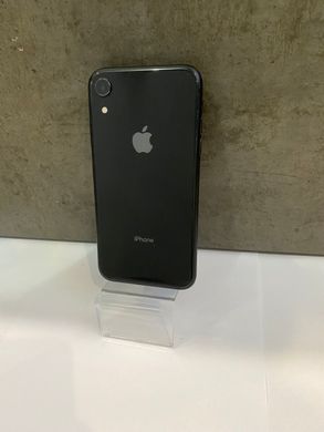Apple iPhone XR 128Gb Black (MH7L3)