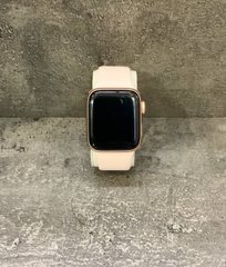 Apple Watch Series 5 40mm Gold GPS Aluminium Case with Pink Sport Band (MWV72)
